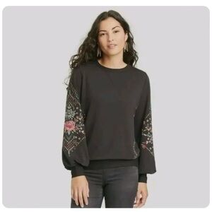 Knox Rose Black Floral Sweatshirt